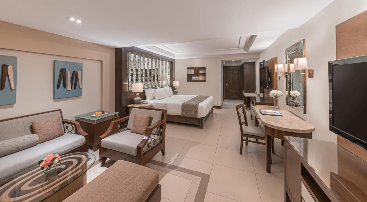Henann Regency And Resort 5*