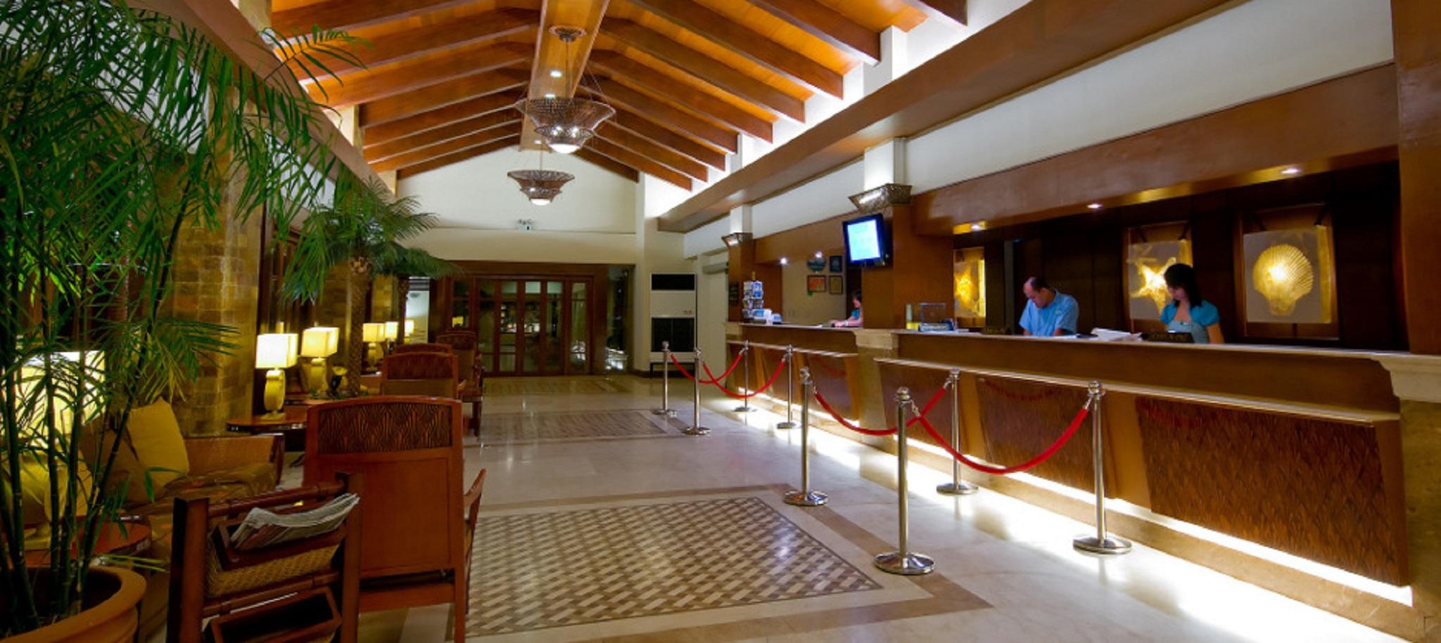 Henann Regency And Resort