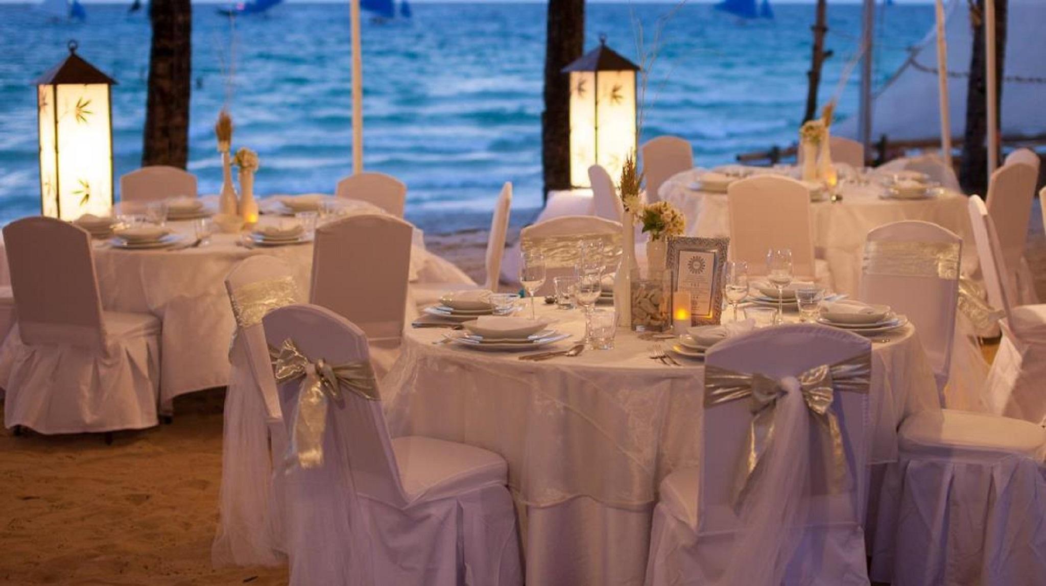 Resort Henann Regency And Balabag (Boracay)