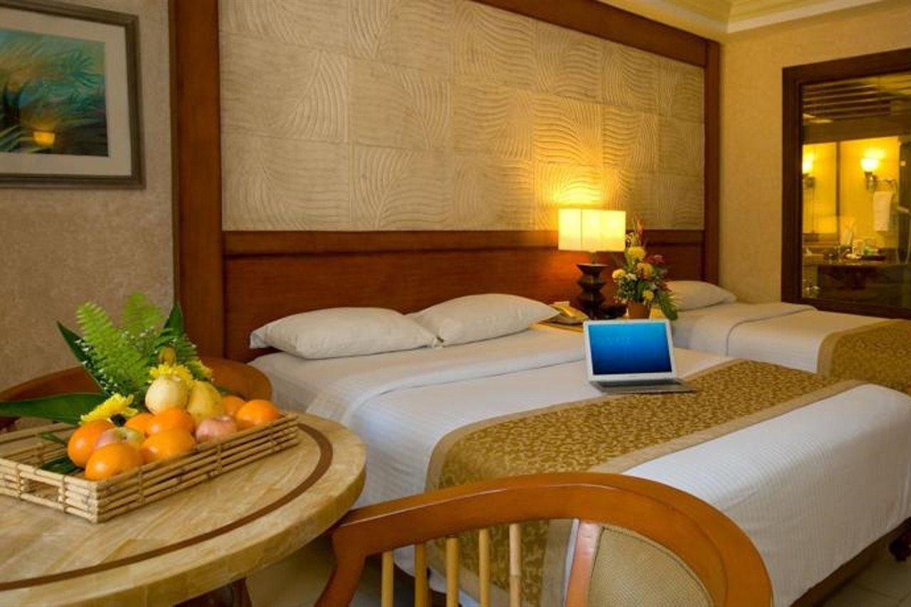 Henann Regency And Resort Balabag (Boracay)