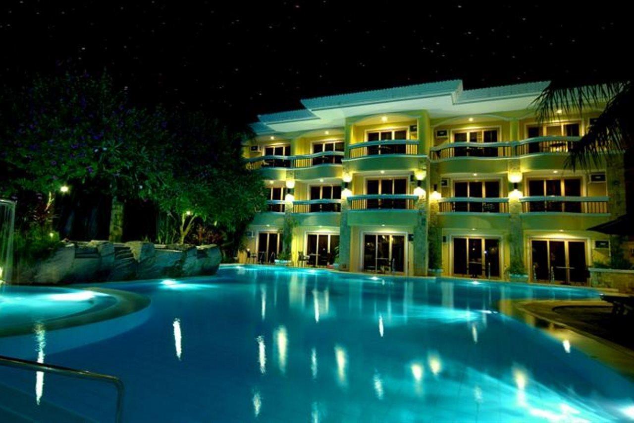 Henann Regency And Resort