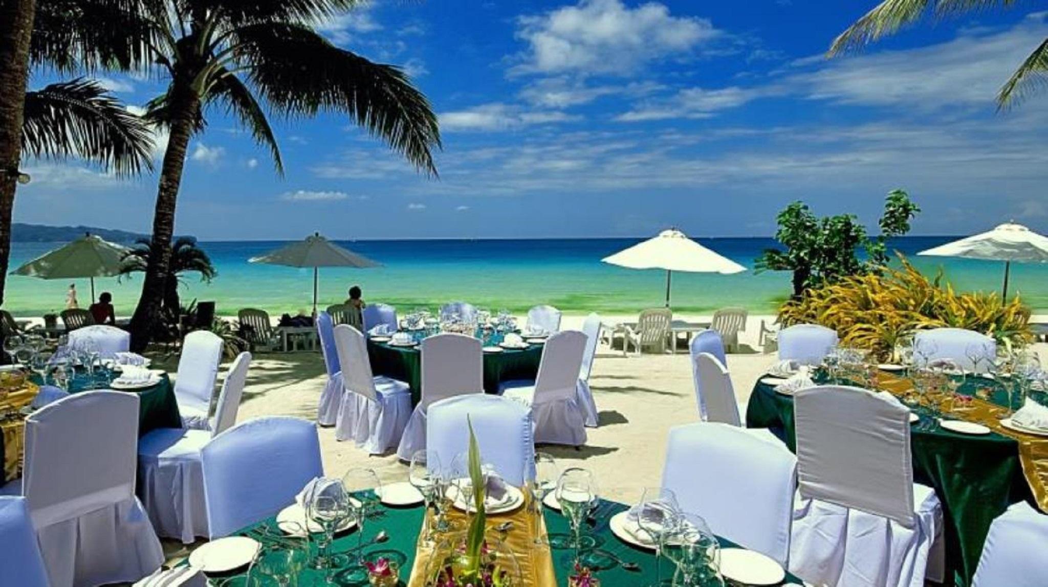 Henann Regency And 5* Balabag (Boracay)