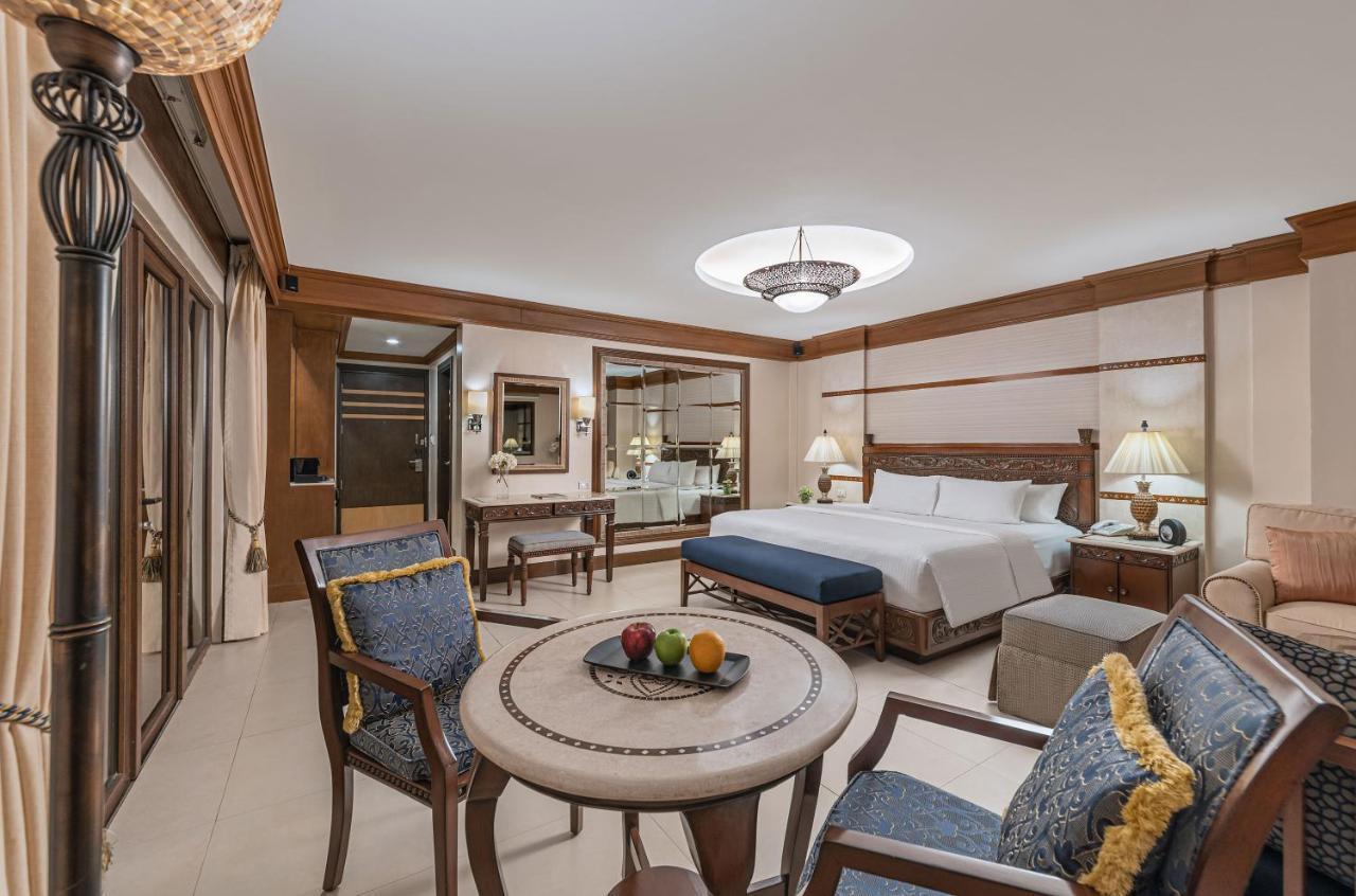 Henann Regency And 5* Balabag (Boracay)