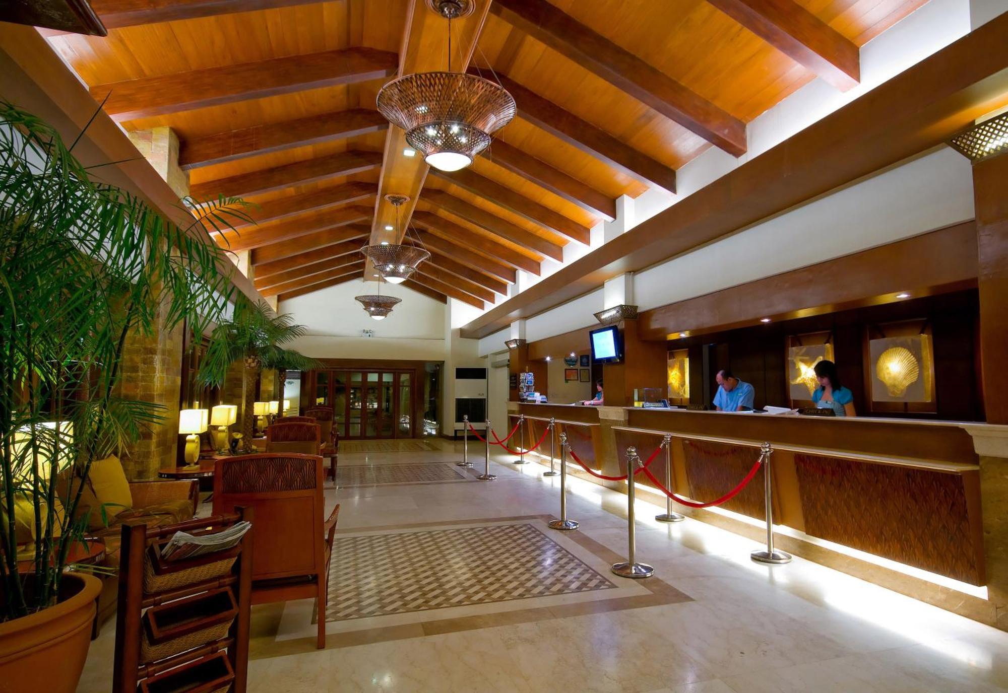 Resort Henann Regency And Balabag (Boracay)